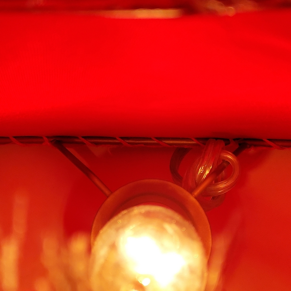 Beautiful Pink Purse Lamp. Great As A Night Light - Picture 7 of 10